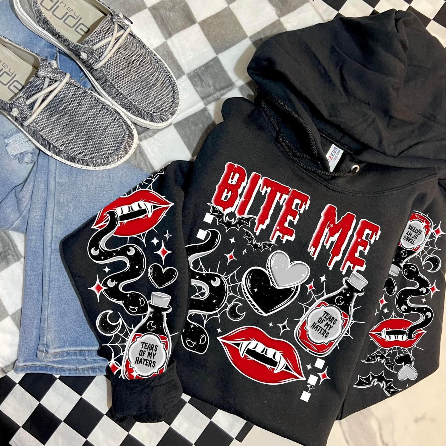 Bite me (white outline) w/sleeve options